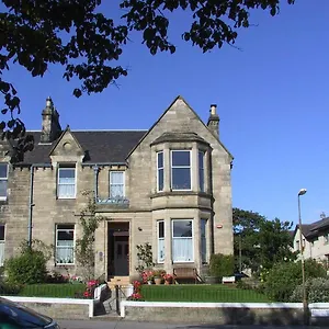  Guest house Straven