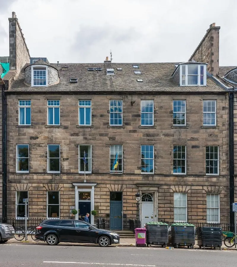 Quiet And Spacious Family Room Edimburgo 0*,  Regno Unito